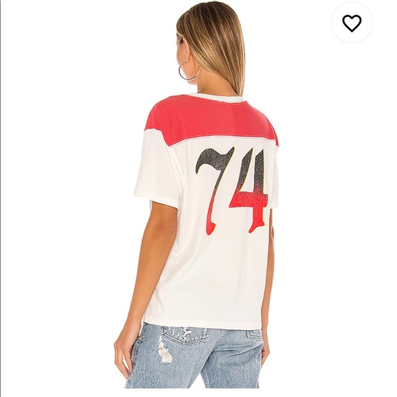 Dream On Varsity Tee in Vintage White - Picture 3 of 8